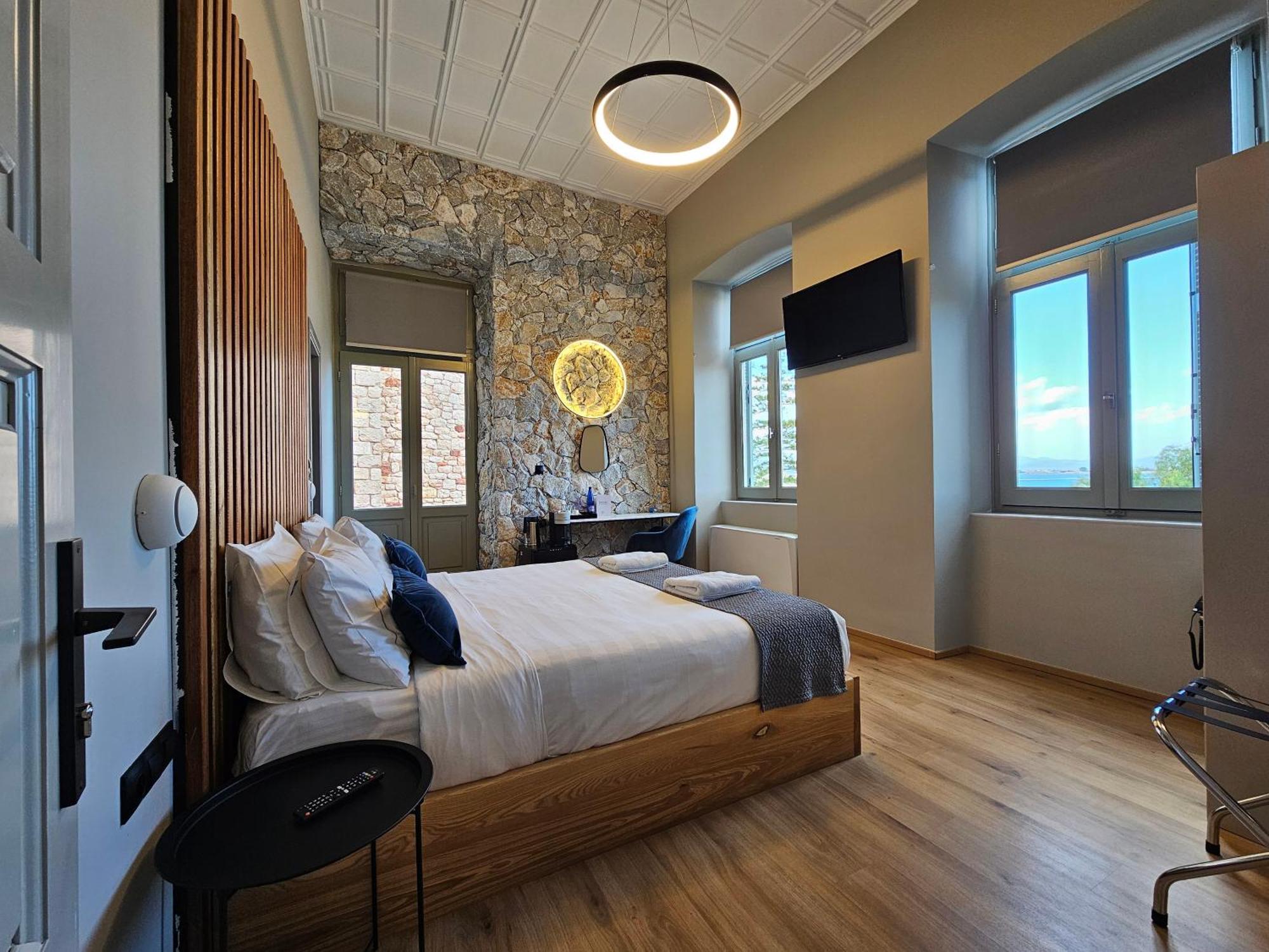 Impero Nafplio Hotel & Suites Exterior photo